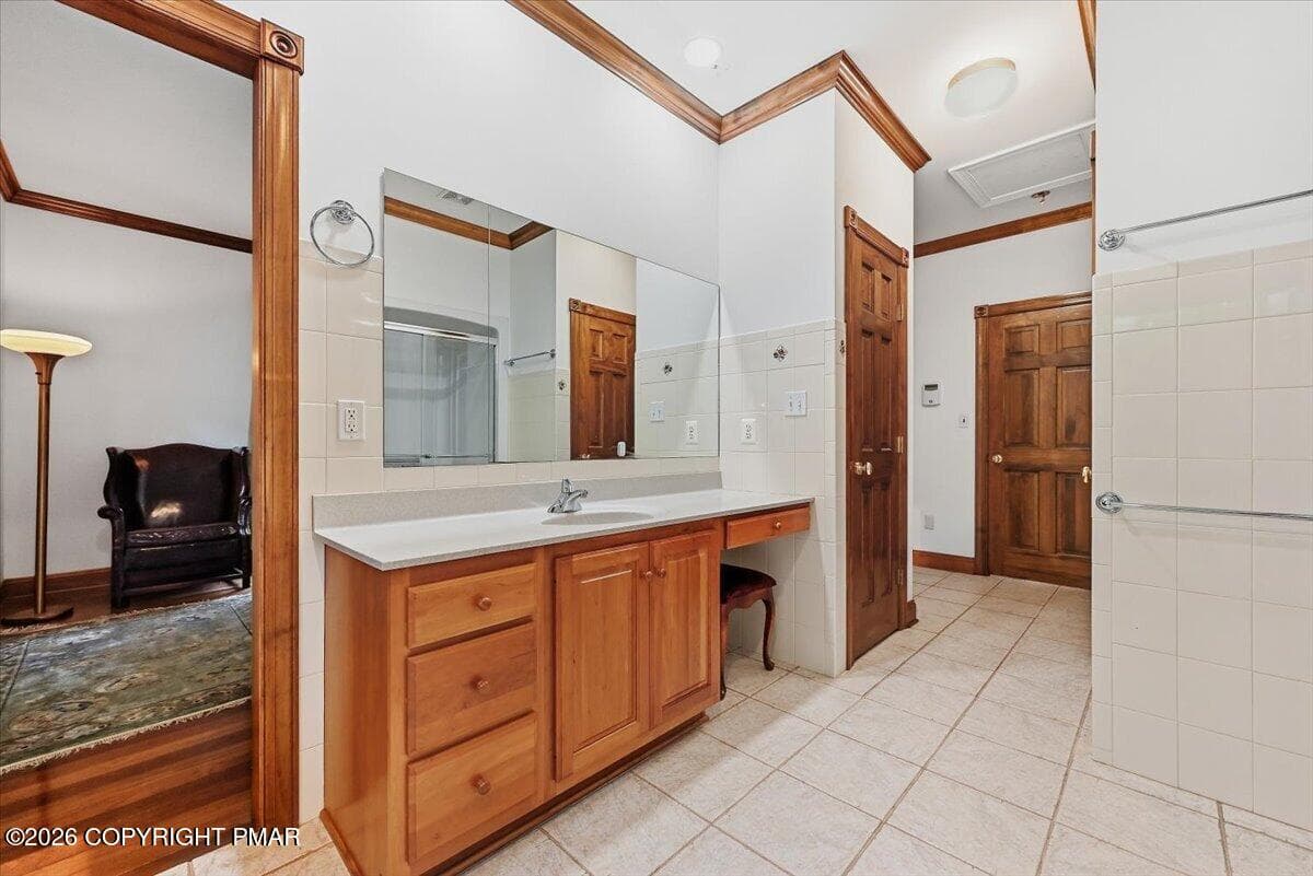 Primary Bathroom - 441 Emery Road, Dingmans Ferry, PA 18328, Dingmans Ferry