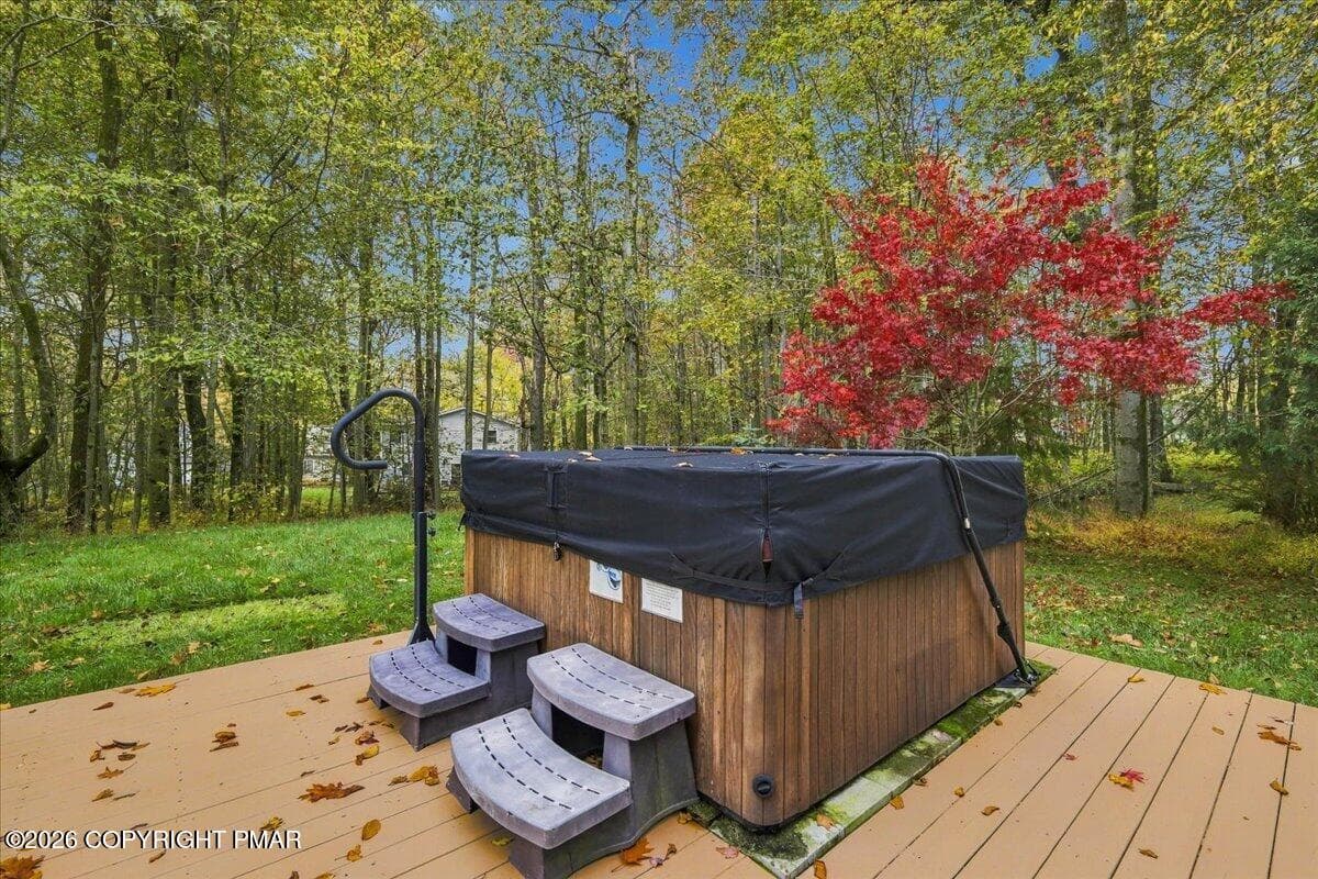 Hot Tub - 4115 Rosetree Circle, Tobyhanna, PA 18466, Tobyhanna