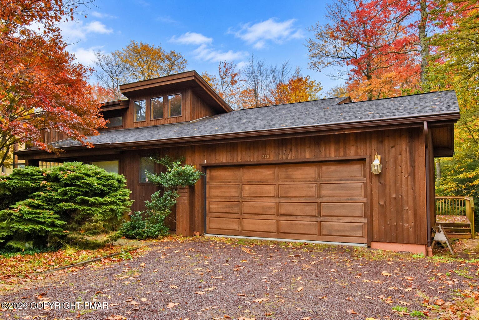218 Larch Oval, Tobyhanna, PA 18466
