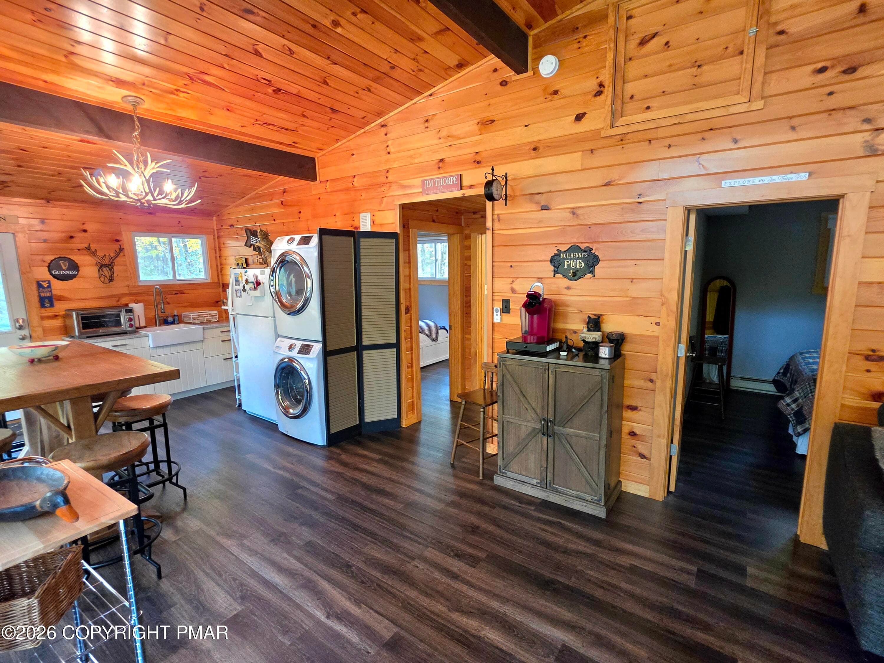 Decor - 18 Boxwood Circle, Jim Thorpe, PA 18229, Jim Thorpe