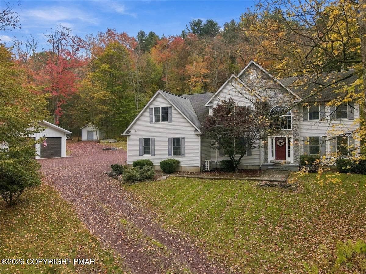 1300 Beaupland Road, Bear Creek, PA 18602