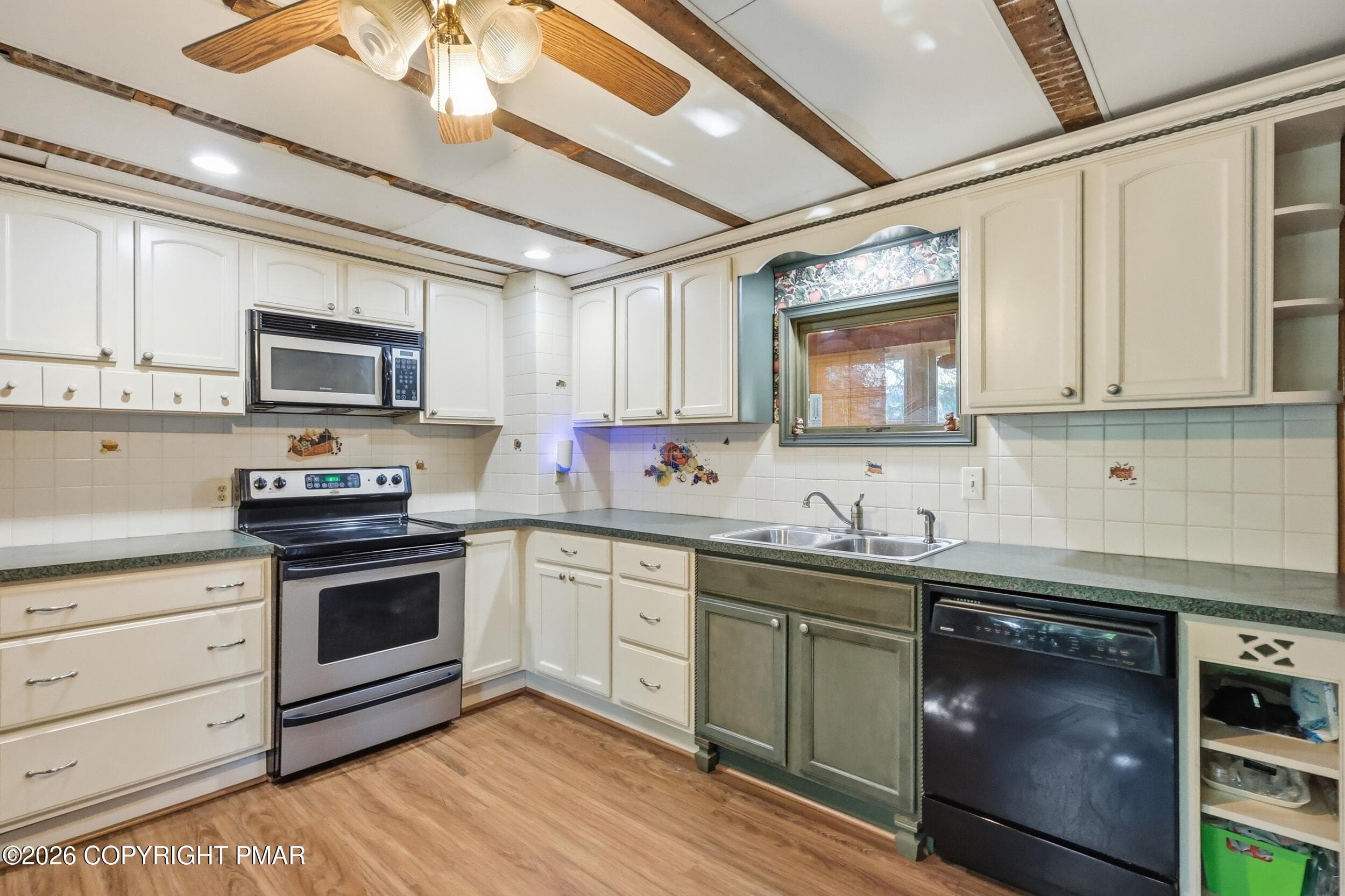 Kitchen - 1615 Church Street, Tobyhanna, PA 18466, Tobyhanna