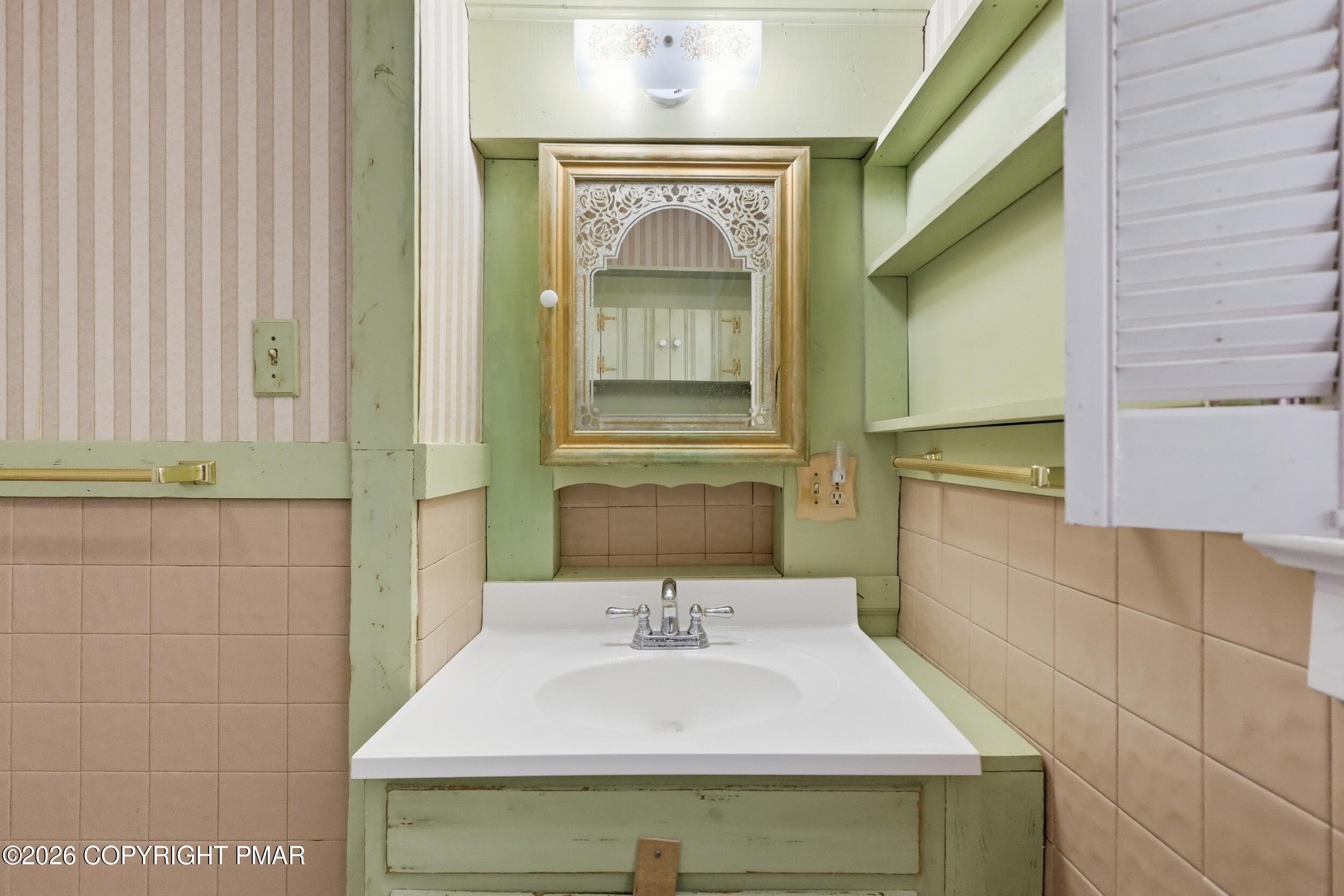 Full Bathrom - 1615 Church Street, Tobyhanna, PA 18466, Tobyhanna