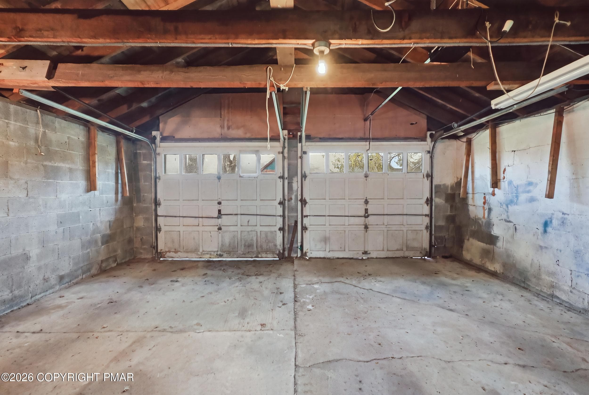 Garage - 1615 Church Street, Tobyhanna, PA 18466, Tobyhanna