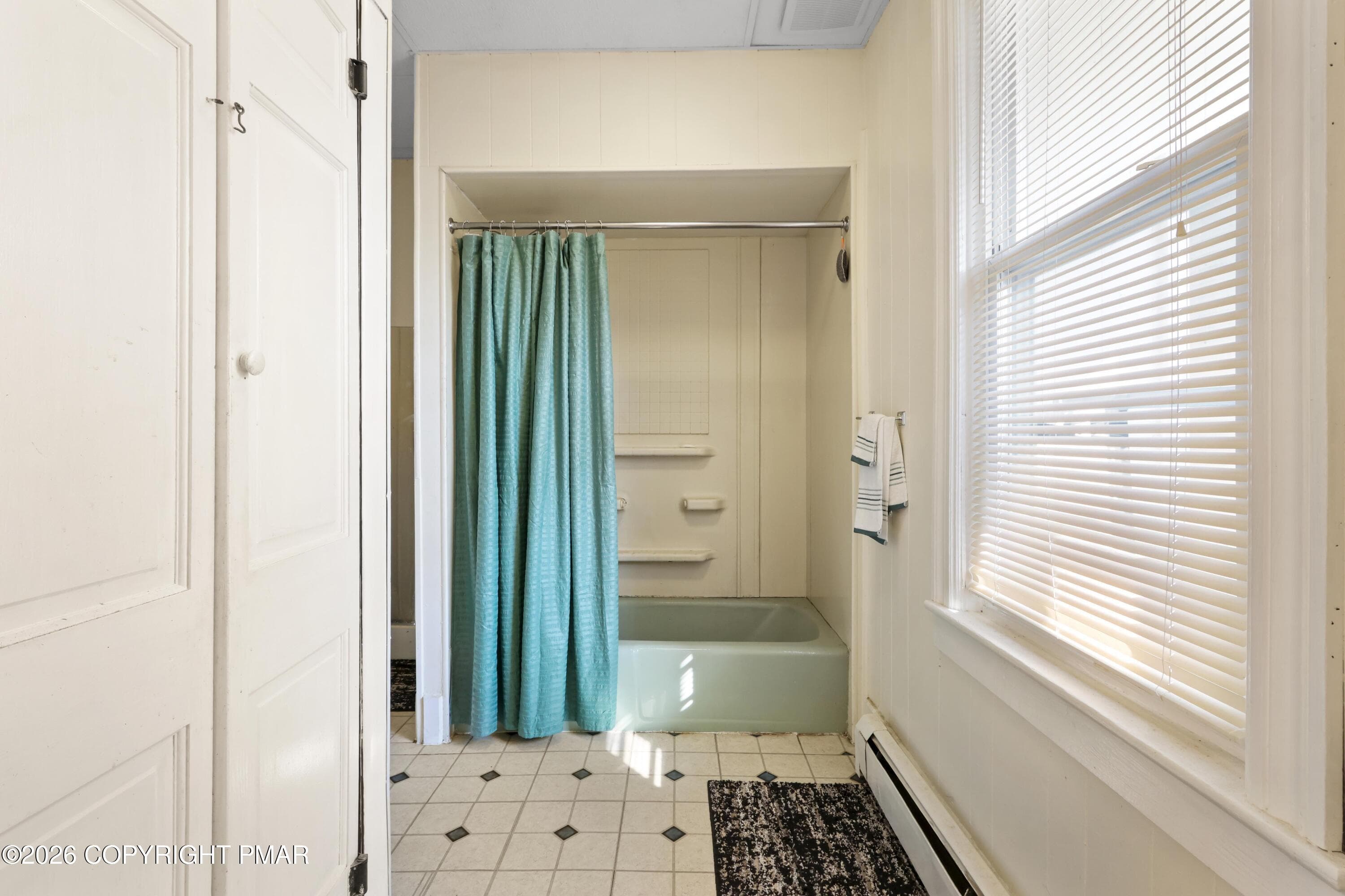 095A2875 - 200 N 8th Street, Easton, PA 18042, Easton
