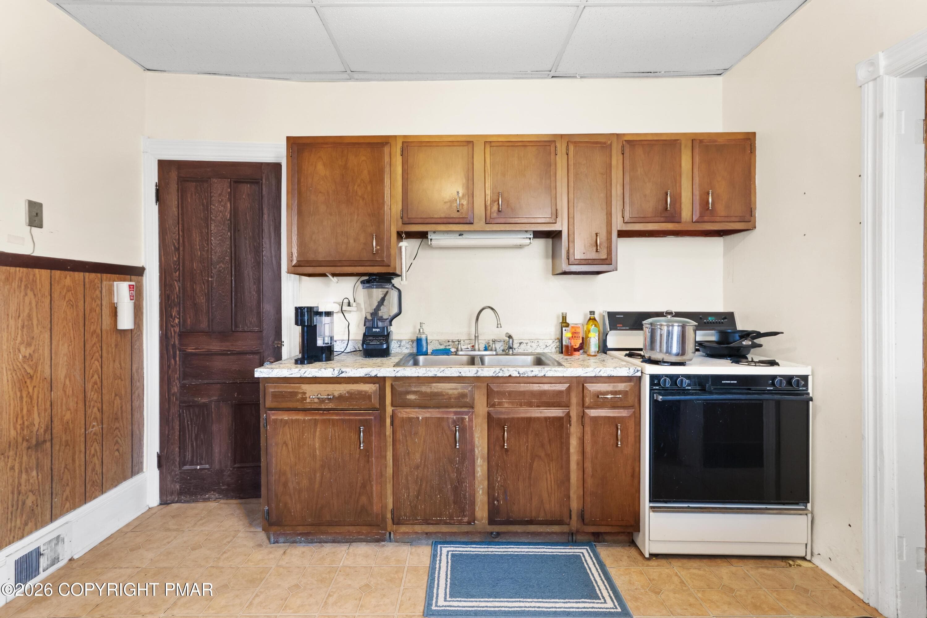 095A2889 - 200 N 8th Street, Easton, PA 18042, Easton
