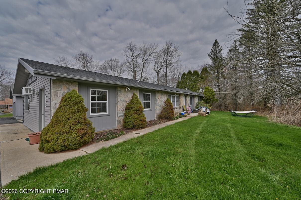 Photo 04 - 113 Ward Avenue, Mount Pocono, PA 18344, Mount Pocono