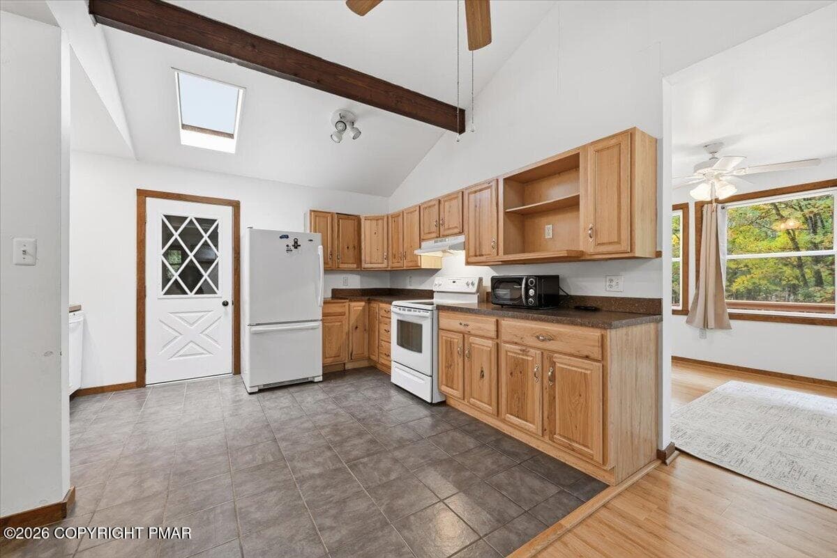 Kitchen - 548 Adie Drive, Effort, PA 18330, Effort