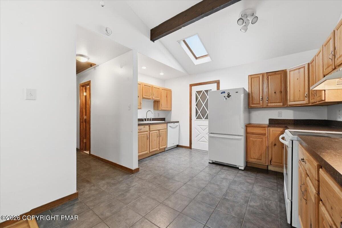 Kitchen - 548 Adie Drive, Effort, PA 18330, Effort