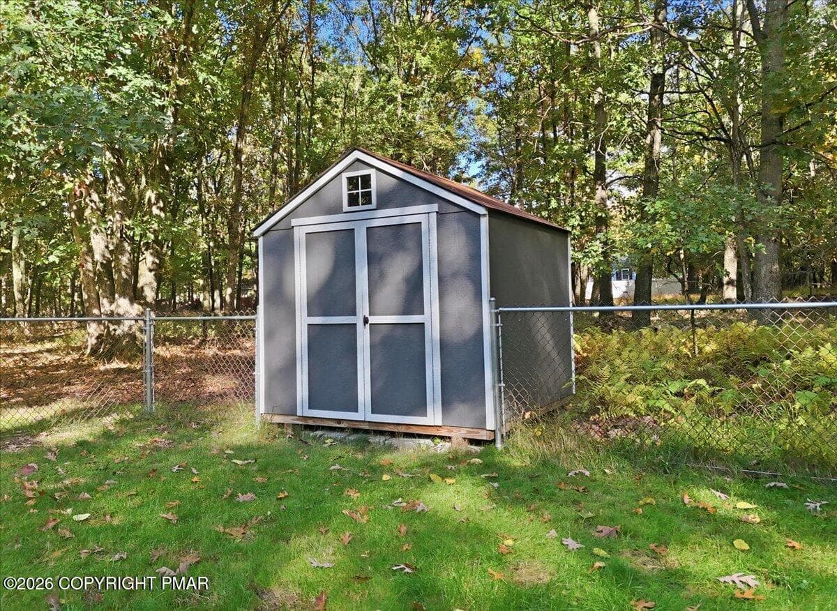 Shed - 548 Adie Drive, Effort, PA 18330, Effort