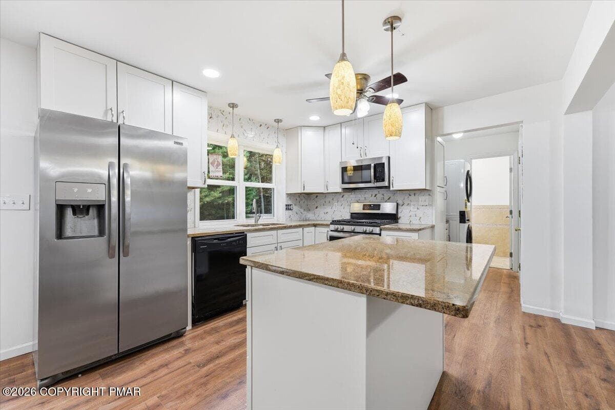 KITCHEN - 1131 Thunder Drive, Pocono Summit, PA 18346