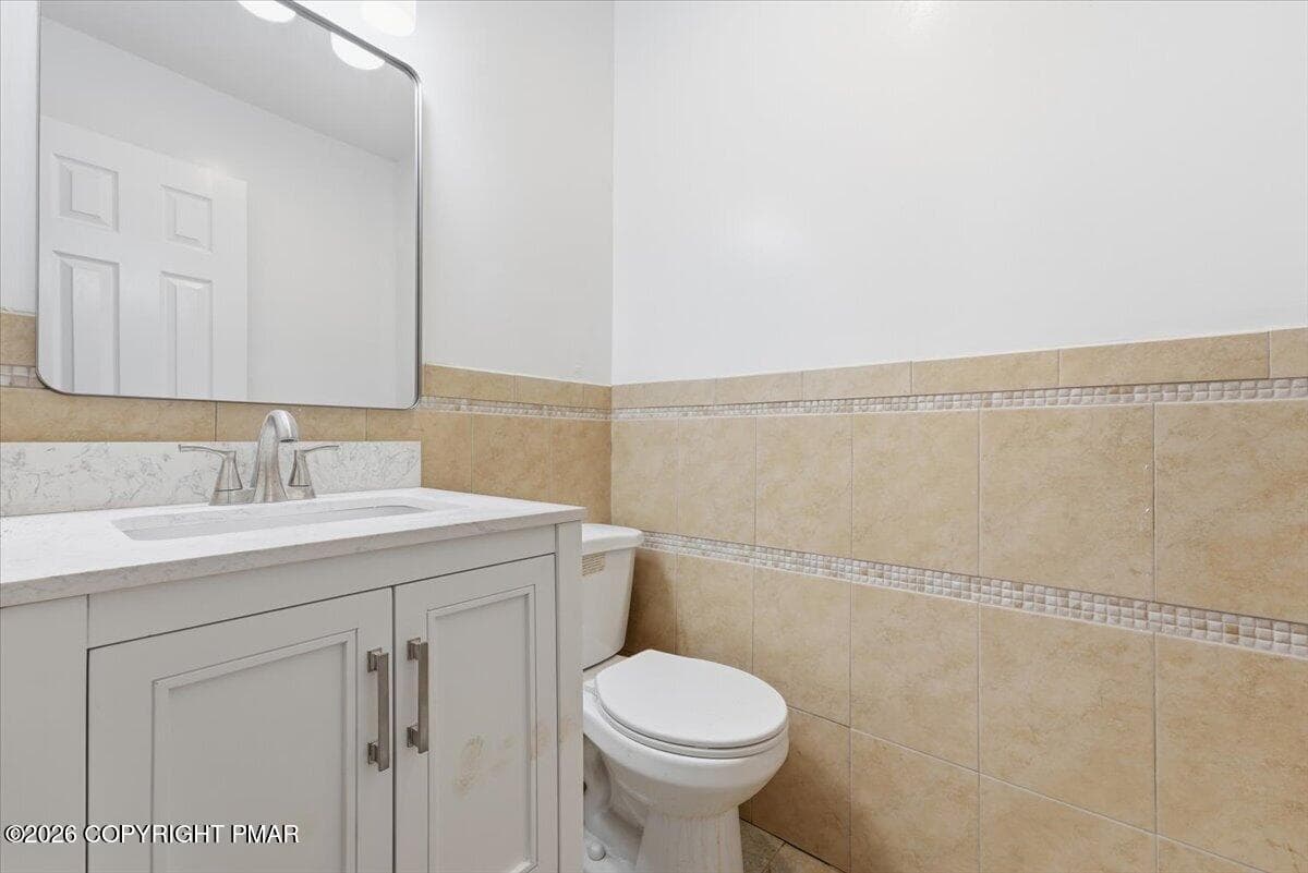 HALF BATH - 1131 Thunder Drive, Pocono Summit, PA 18346