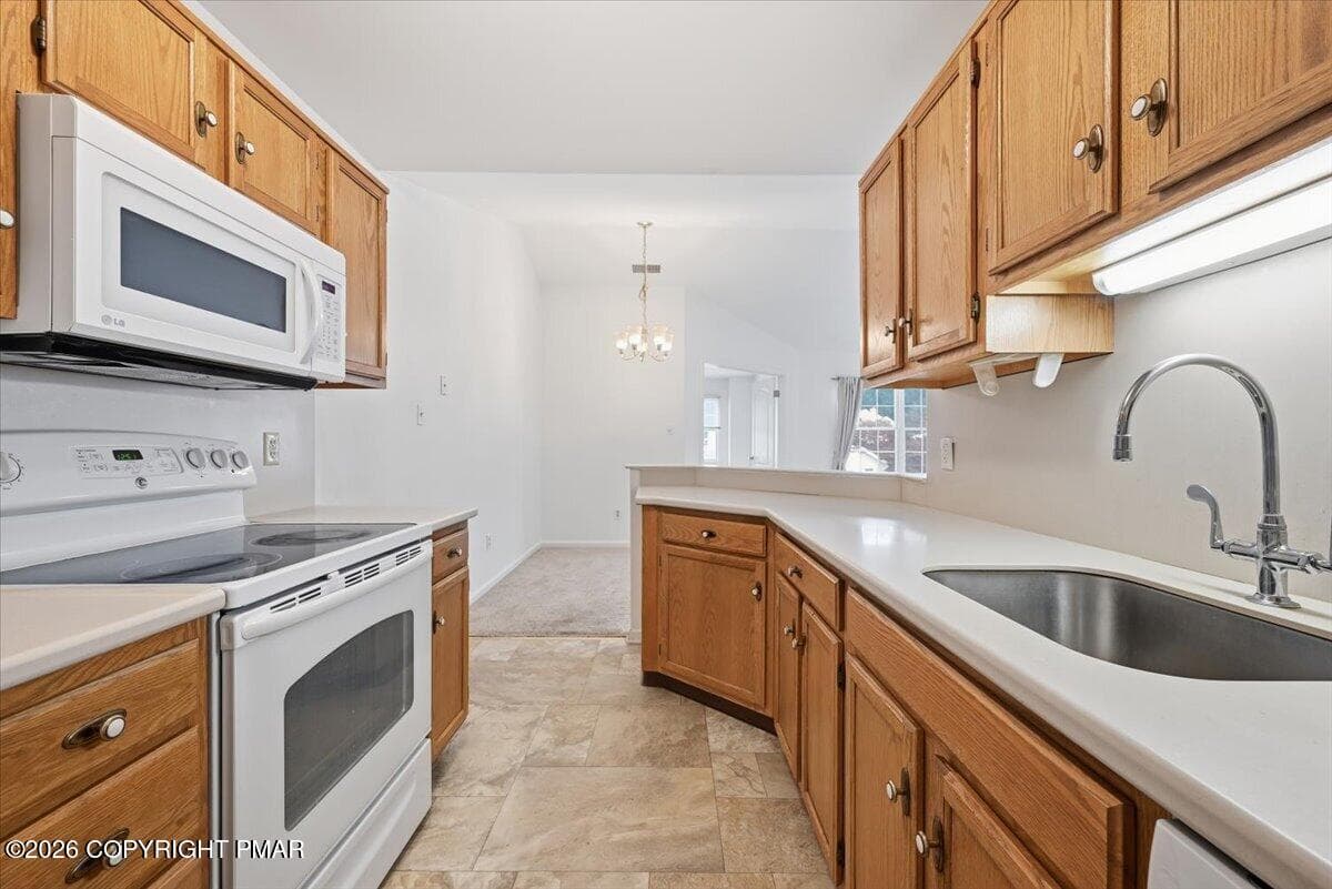 24-012_DSC_8459 - 112 Lindfield Circle, Macungie, PA 18062, Macungie