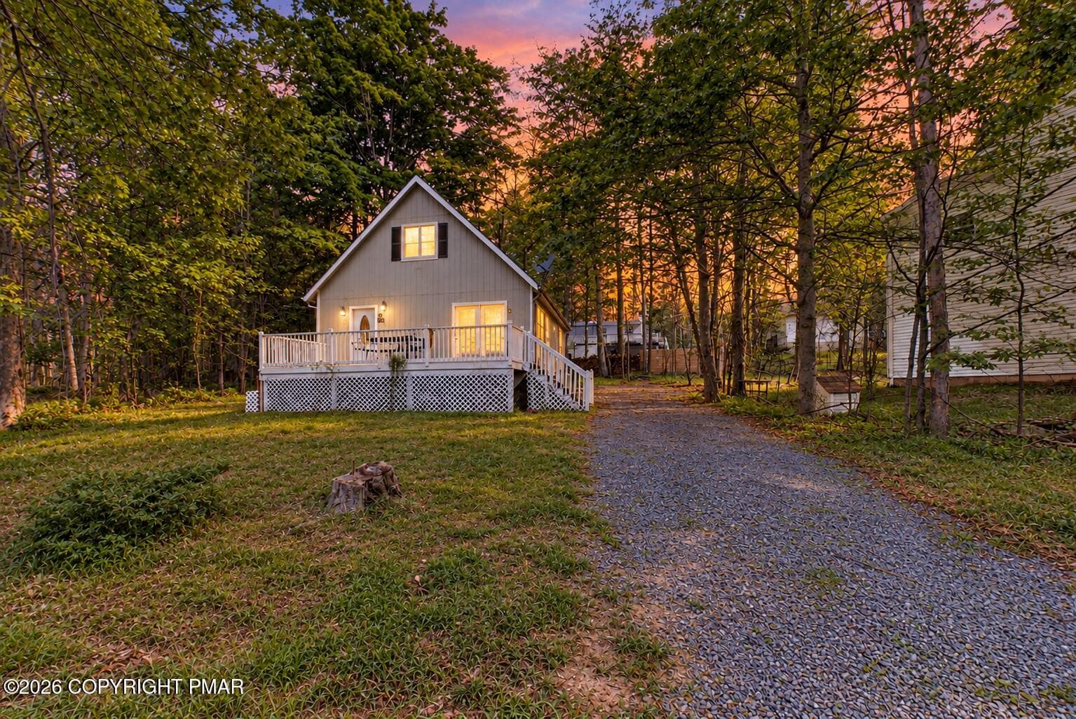 2027 Skyview Terrace, Tobyhanna, PA 18466