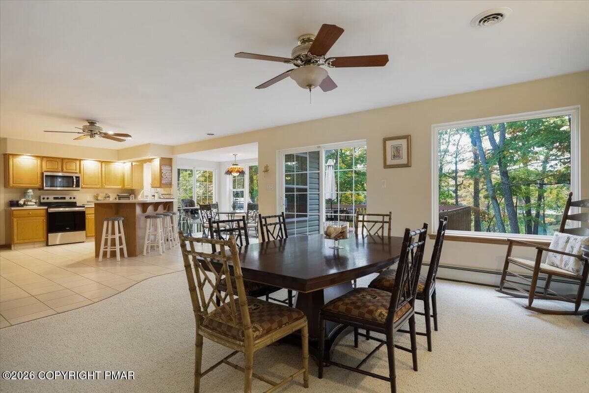 11-Dining Room - 250 Hummingbird Trail, Bushkill, PA 18324, Bushkill