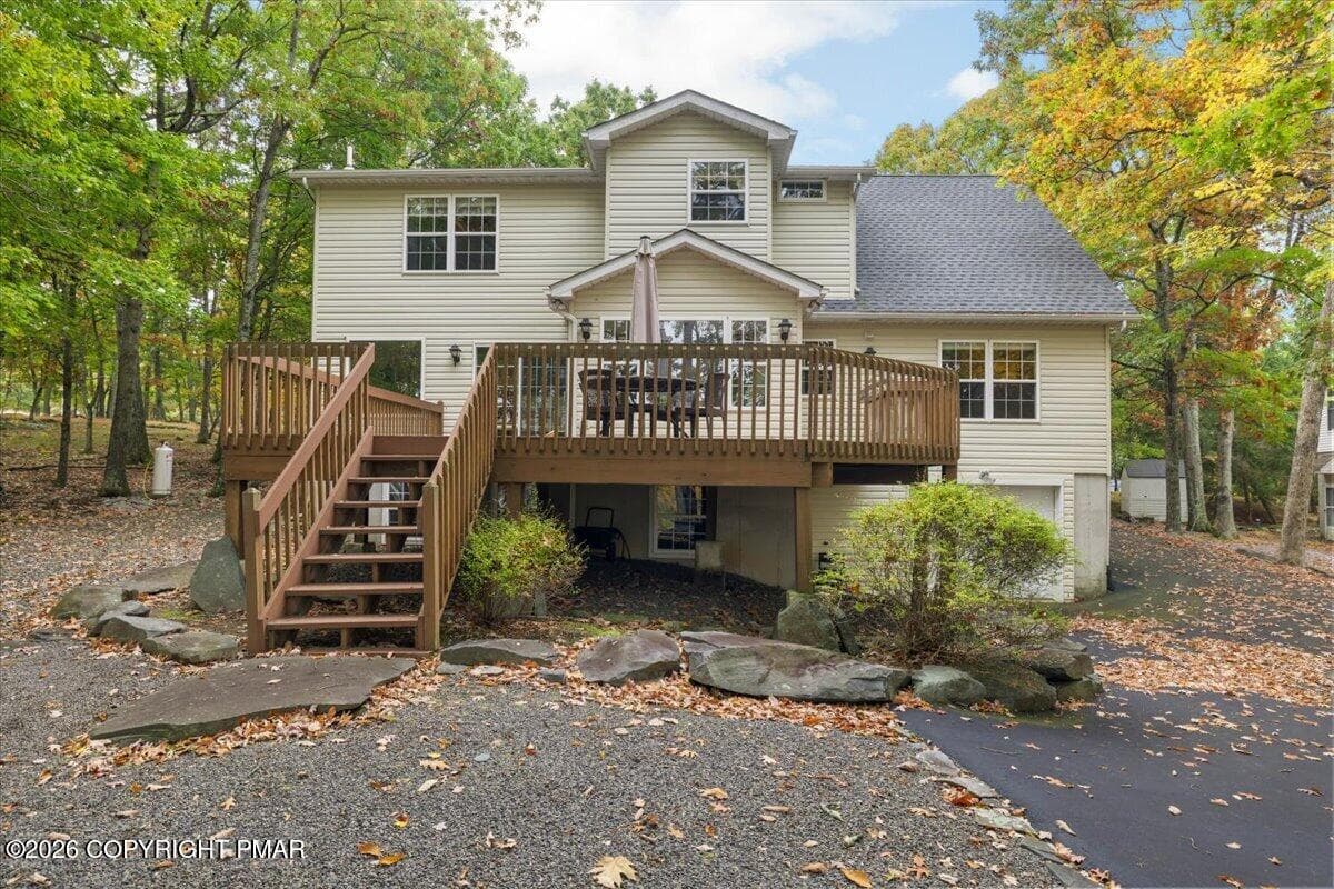 34-Back - 250 Hummingbird Trail, Bushkill, PA 18324, Bushkill