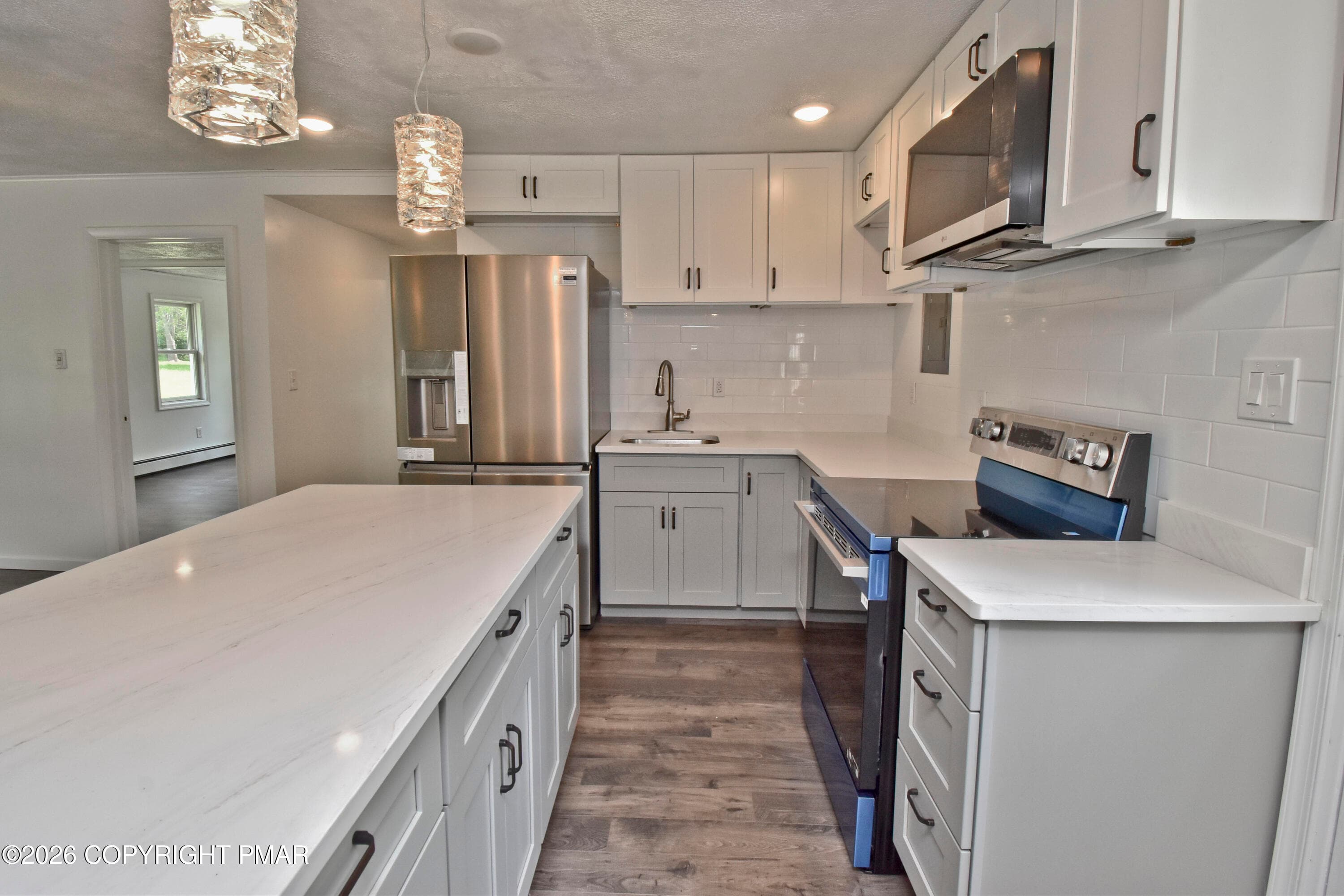 3 Kitchen (6) - 178 N Easton Belmont Pike, Stroudsburg, PA 18360, Stroudsburg