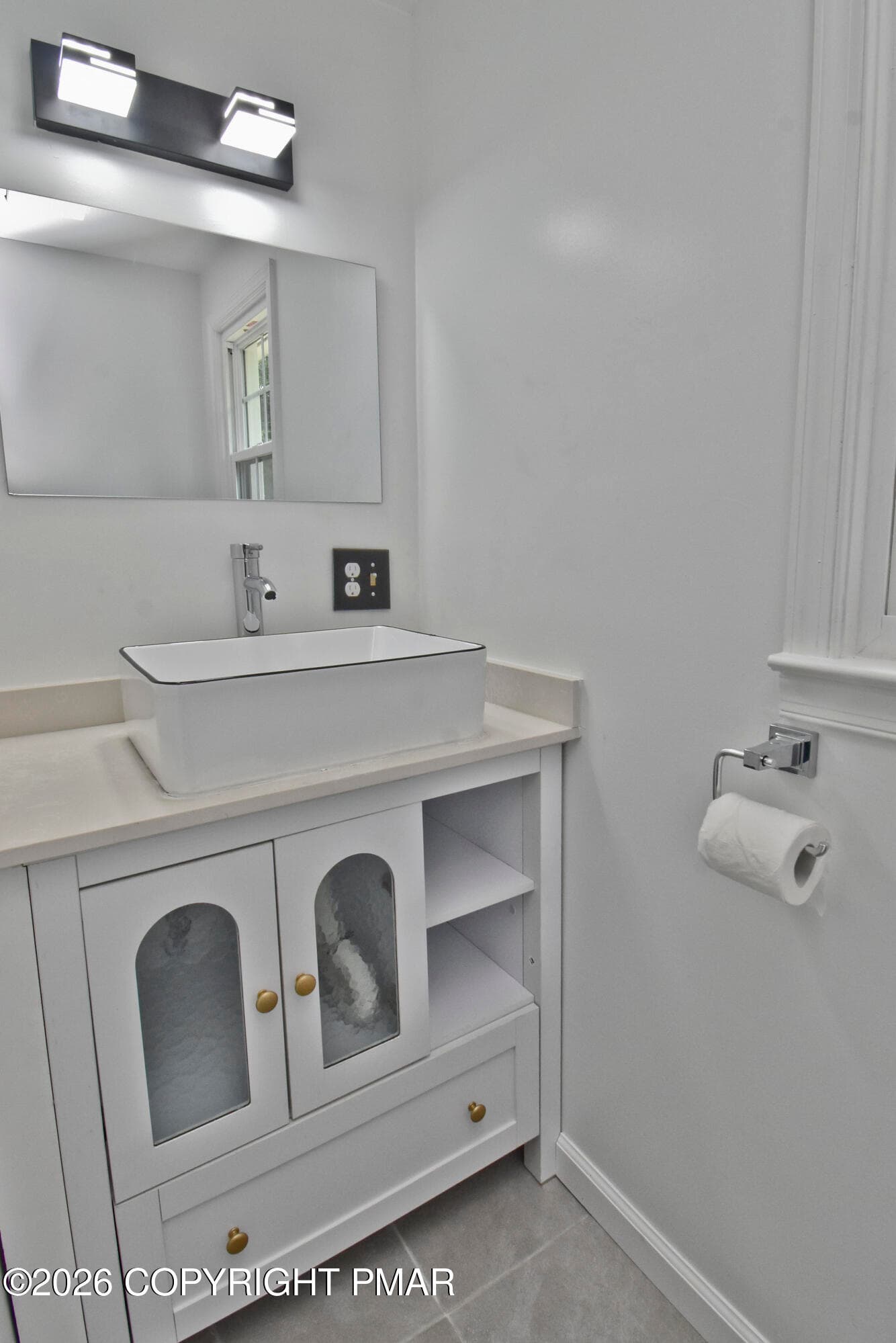 5 Bath (3) - 178 N Easton Belmont Pike, Stroudsburg, PA 18360, Stroudsburg
