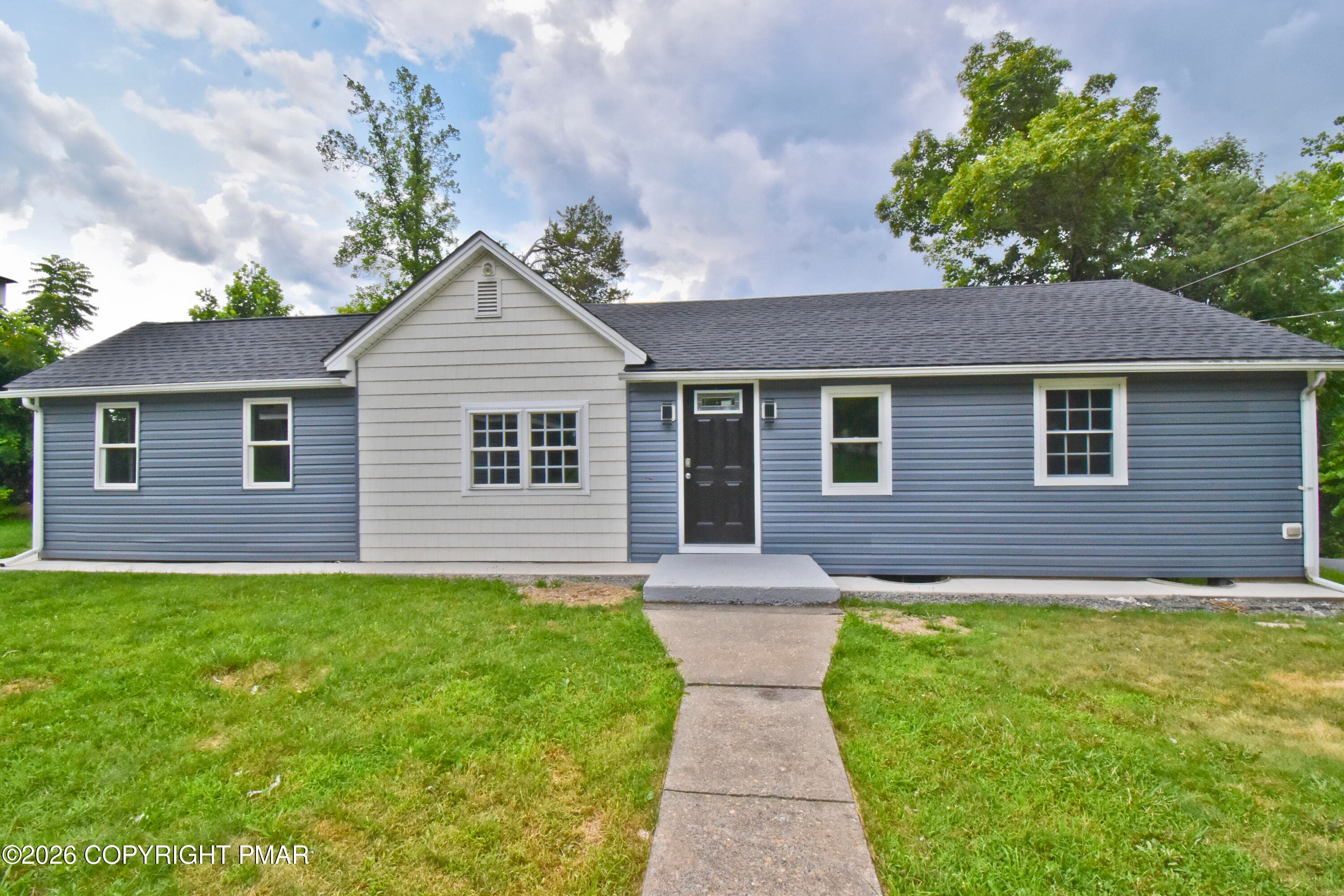 11 Front (2) - 178 N Easton Belmont Pike, Stroudsburg, PA 18360, Stroudsburg