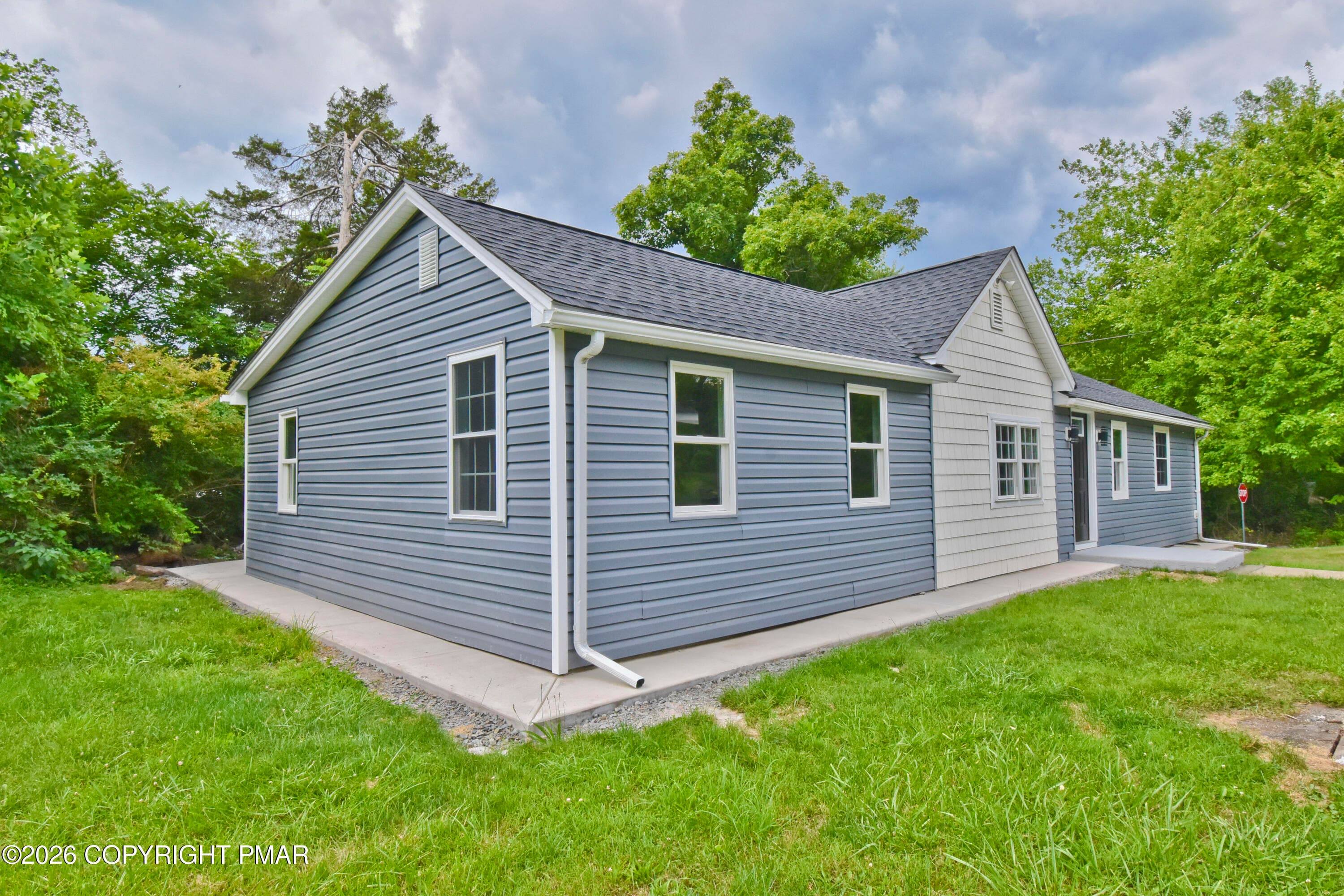 11 Front (3) - 178 N Easton Belmont Pike, Stroudsburg, PA 18360, Stroudsburg