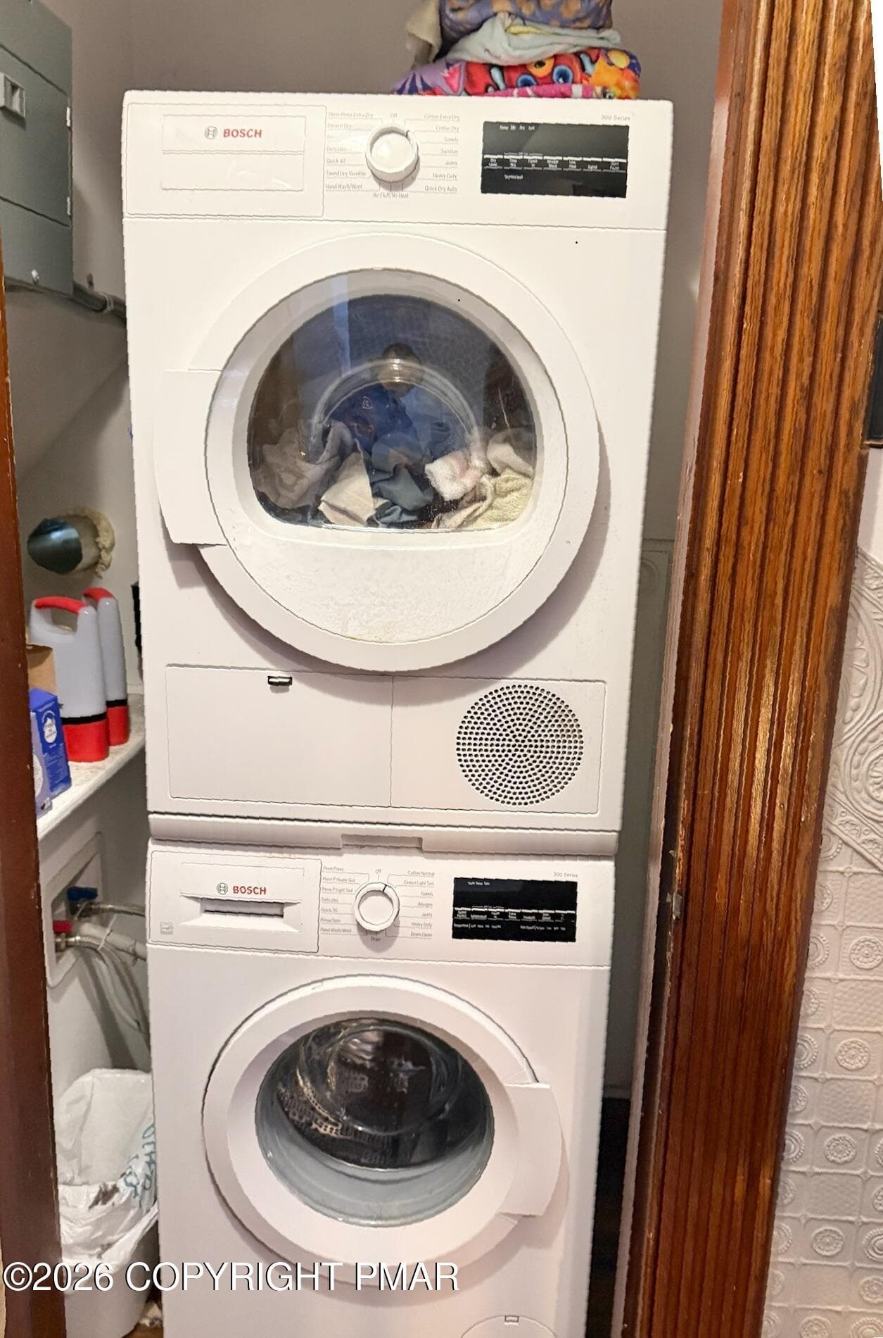 Laundry - 526 Scott Street, Stroudsburg, PA 18360