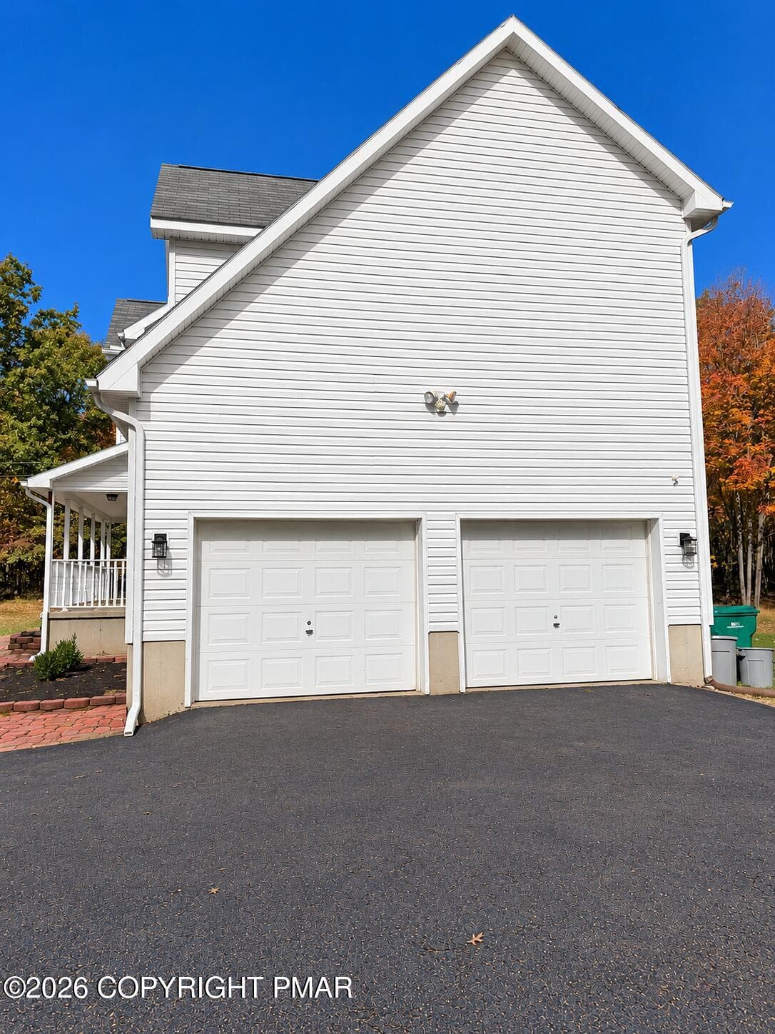 2 car garage - 2338 Cheyenne Drive, Blakeslee, PA 18610, Blakeslee