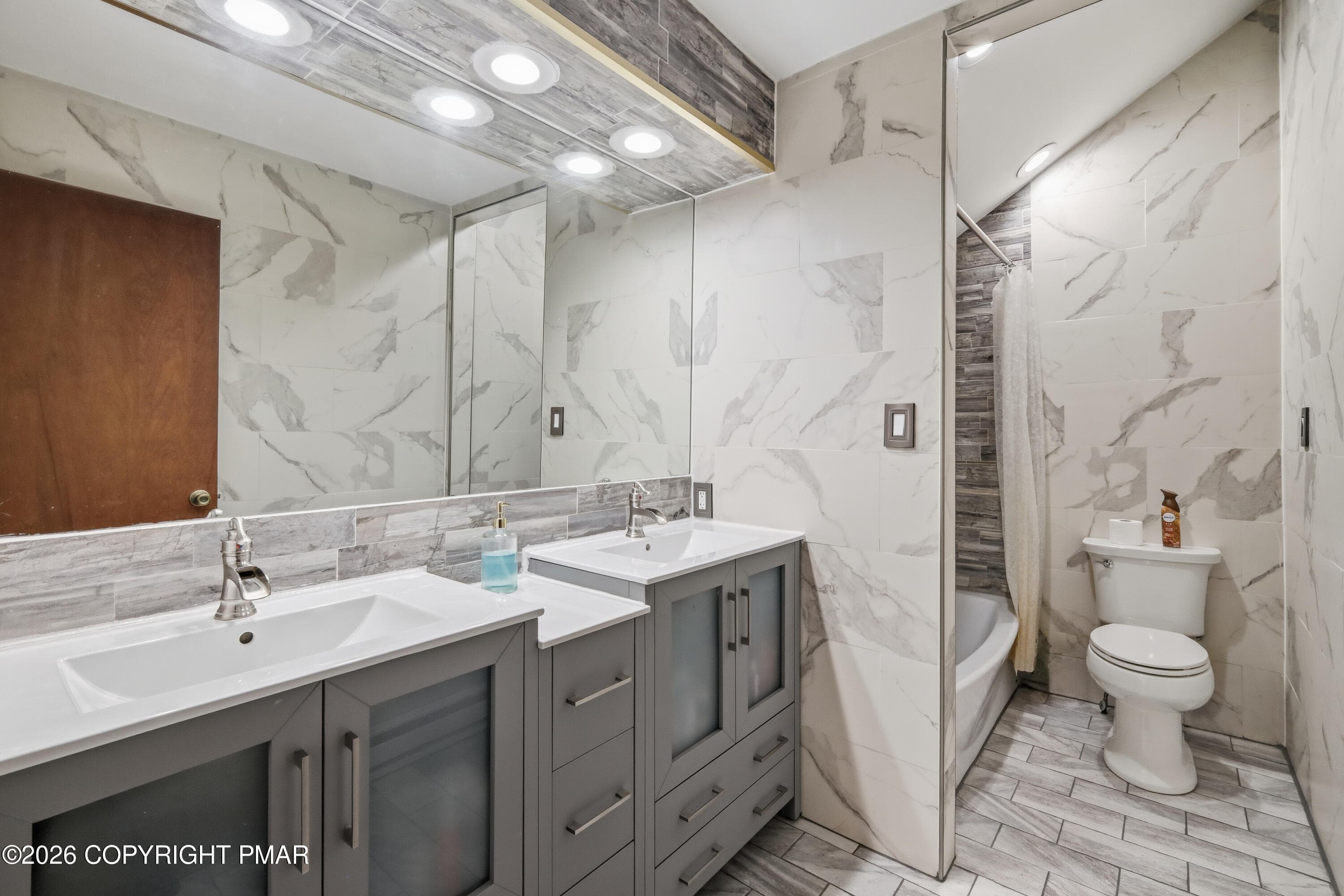 Bathroom - 3255 Red Maple Lane, Pocono Pines, PA 18350, Pocono Pines