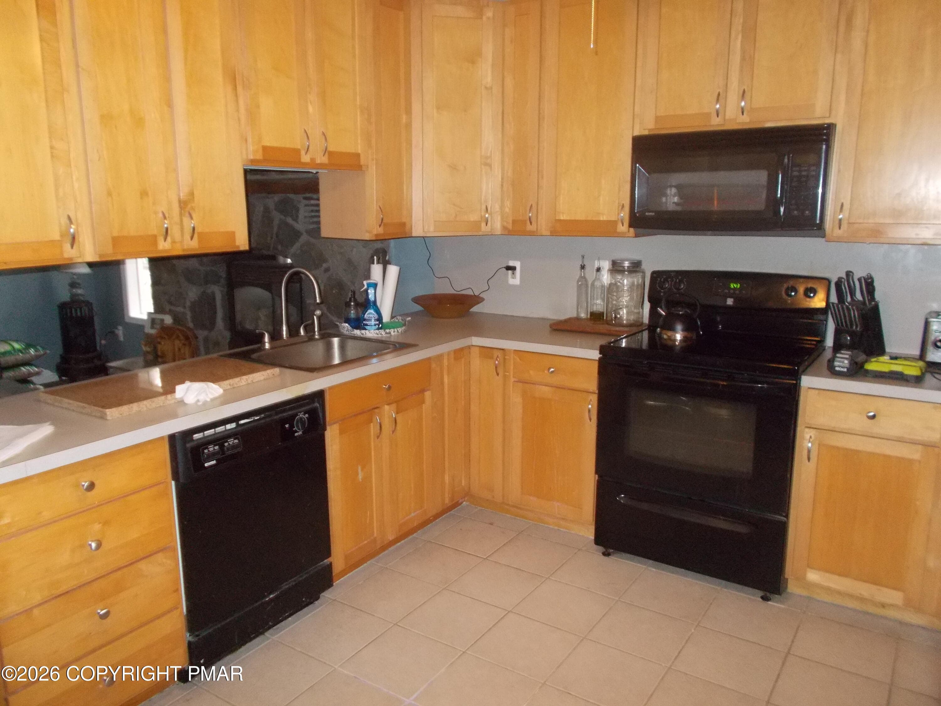 Kitchen - 614 Buckle Boot Road, Henryville, PA 18332, Henryville