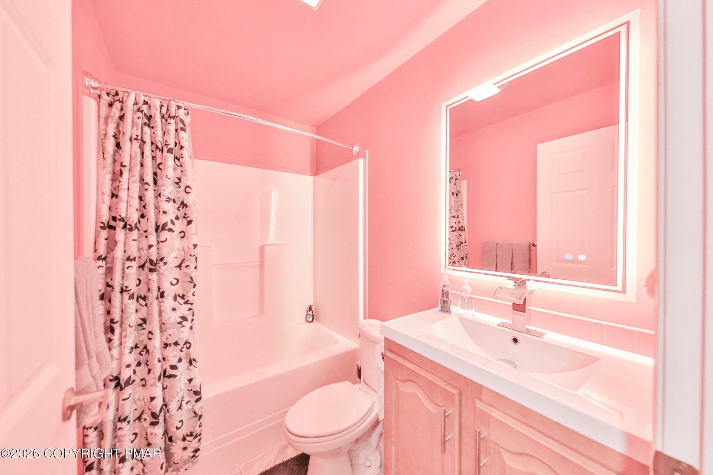 Main Bathroom - 398 Center Road, Lehighton, PA 18235