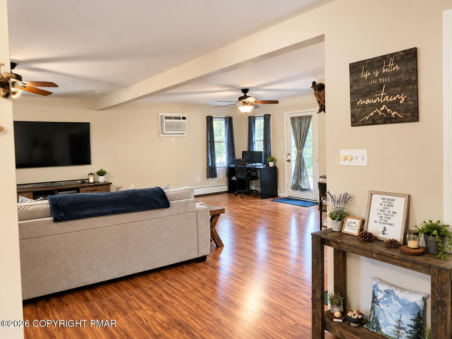 file_00000000489881f59cfdd192006a6991 - 6164 Starlight Court, Swiftwater, PA 18370