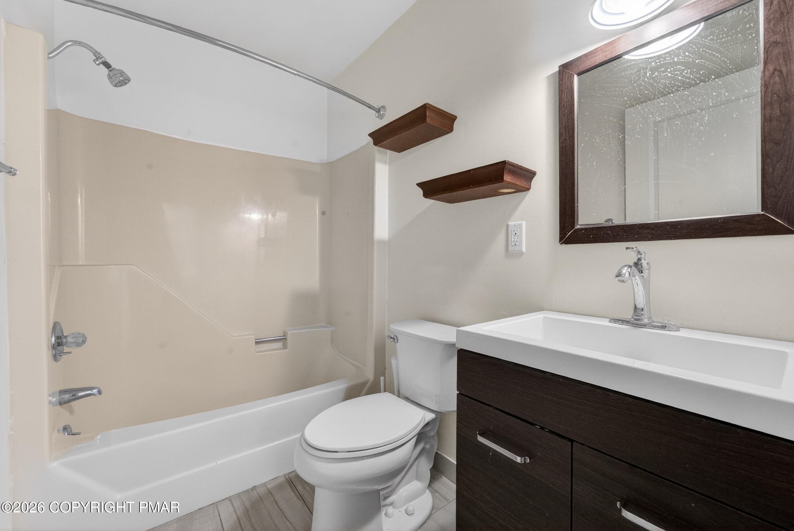 Main Bath - 3152 Hamlet Drive, Tobyhanna, PA 18466