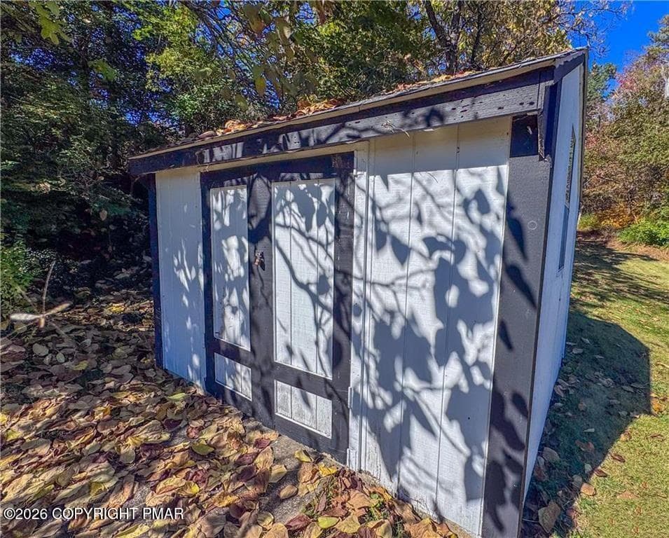 GetMedia (23) - 546 Mahoning Drive E, Lehighton, PA 18235