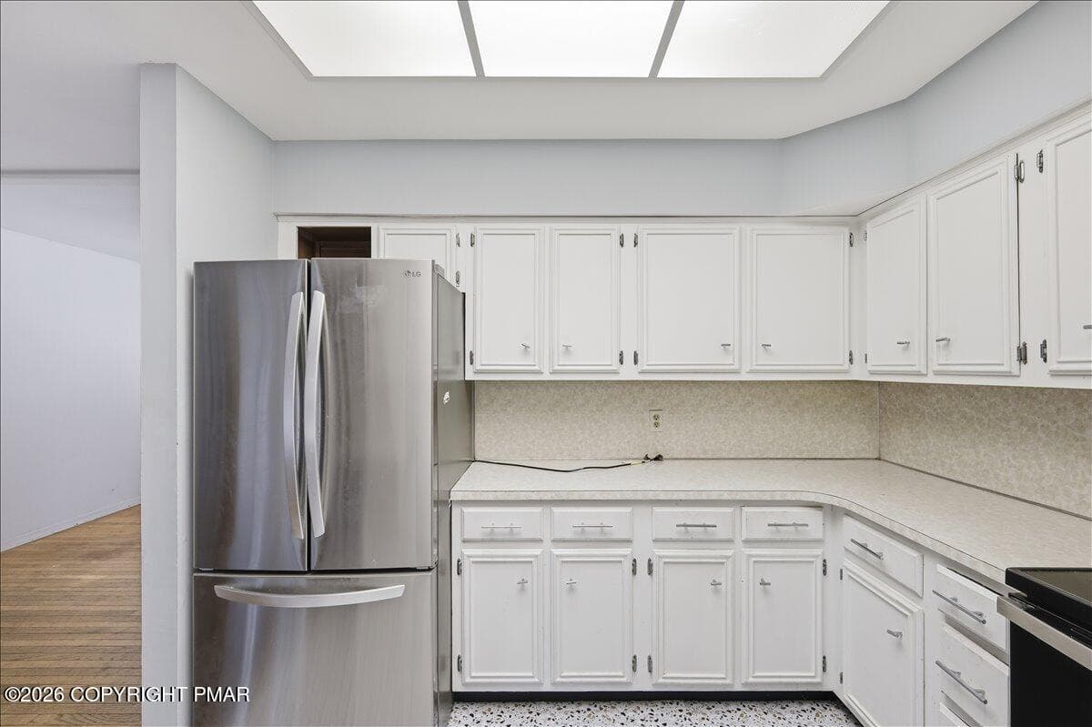 Kitchen - 2106 Beech Lane, Tobyhanna, PA 18466