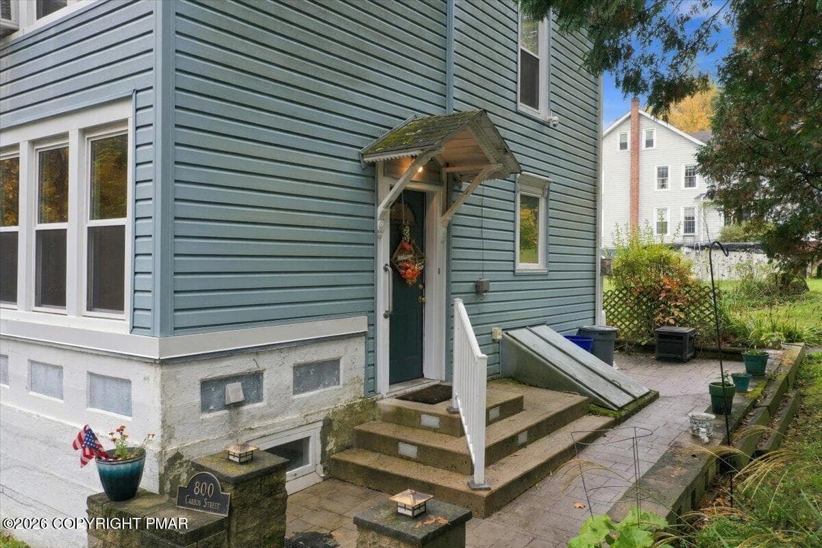 008-123_DJI_0690 - 800 Carbon Avenue, Jim Thorpe, PA 18229