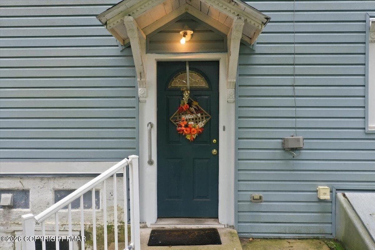 009-124_DJI_0691 - 800 Carbon Avenue, Jim Thorpe, PA 18229