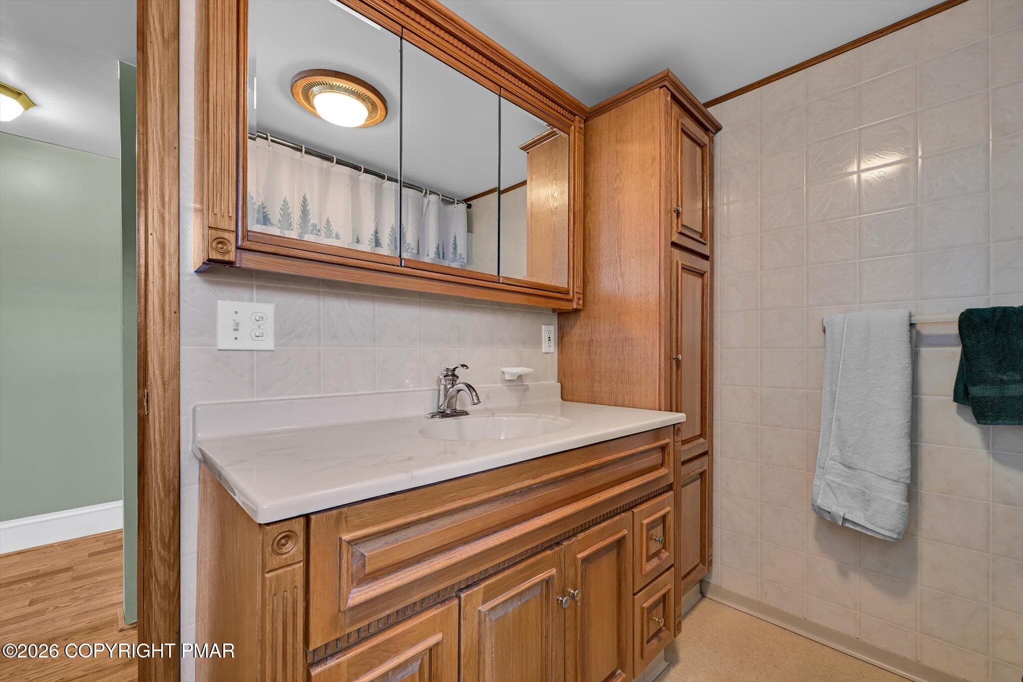 25-Bathroom - 211 W Hazard Street, Summit Hill, PA 18250