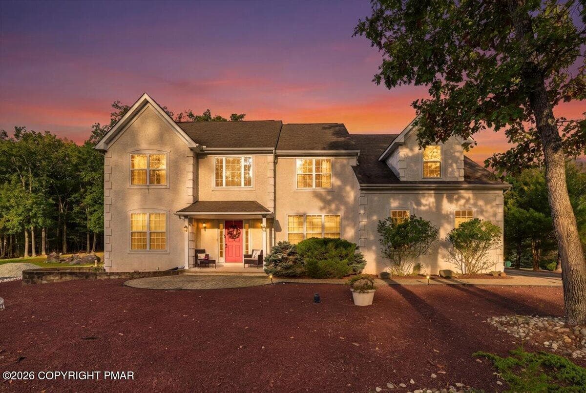 2493 Horseshoe Drive, East Stroudsburg, PA 18301
