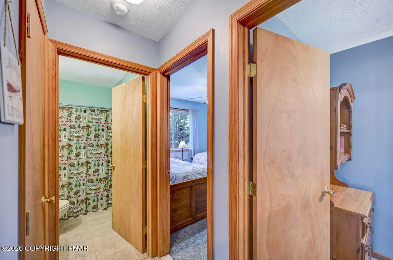 Hall - 1575 Evergreen Road, Pocono Pines, PA 18350