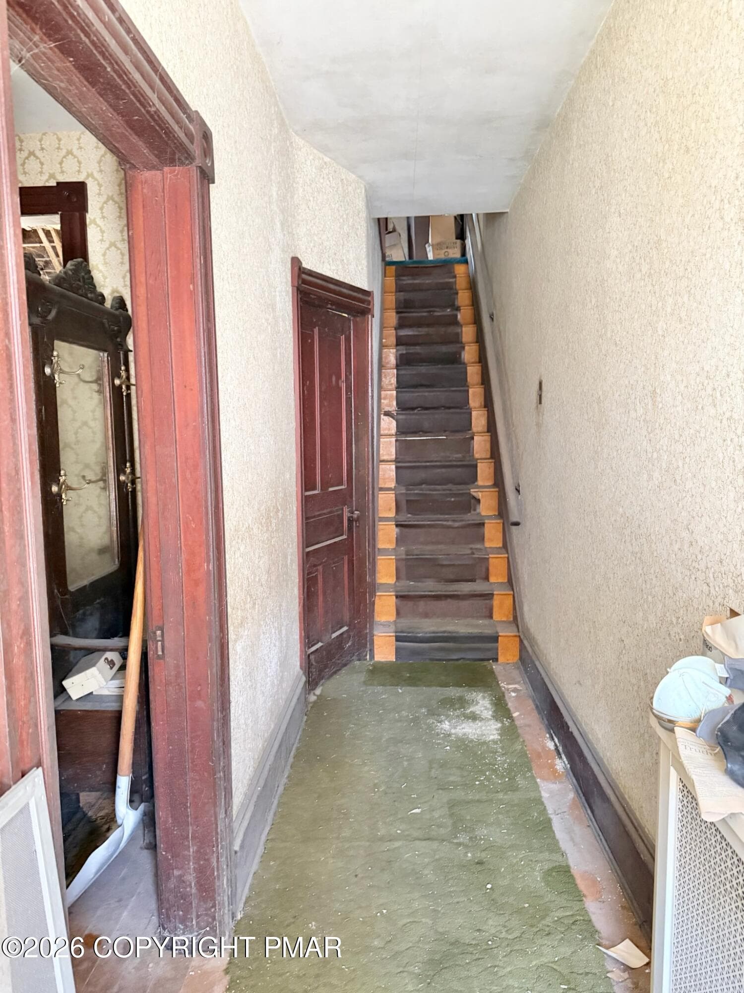 Steps2SecondFloor - 21 E Abbott Street, Lansford, PA 18232