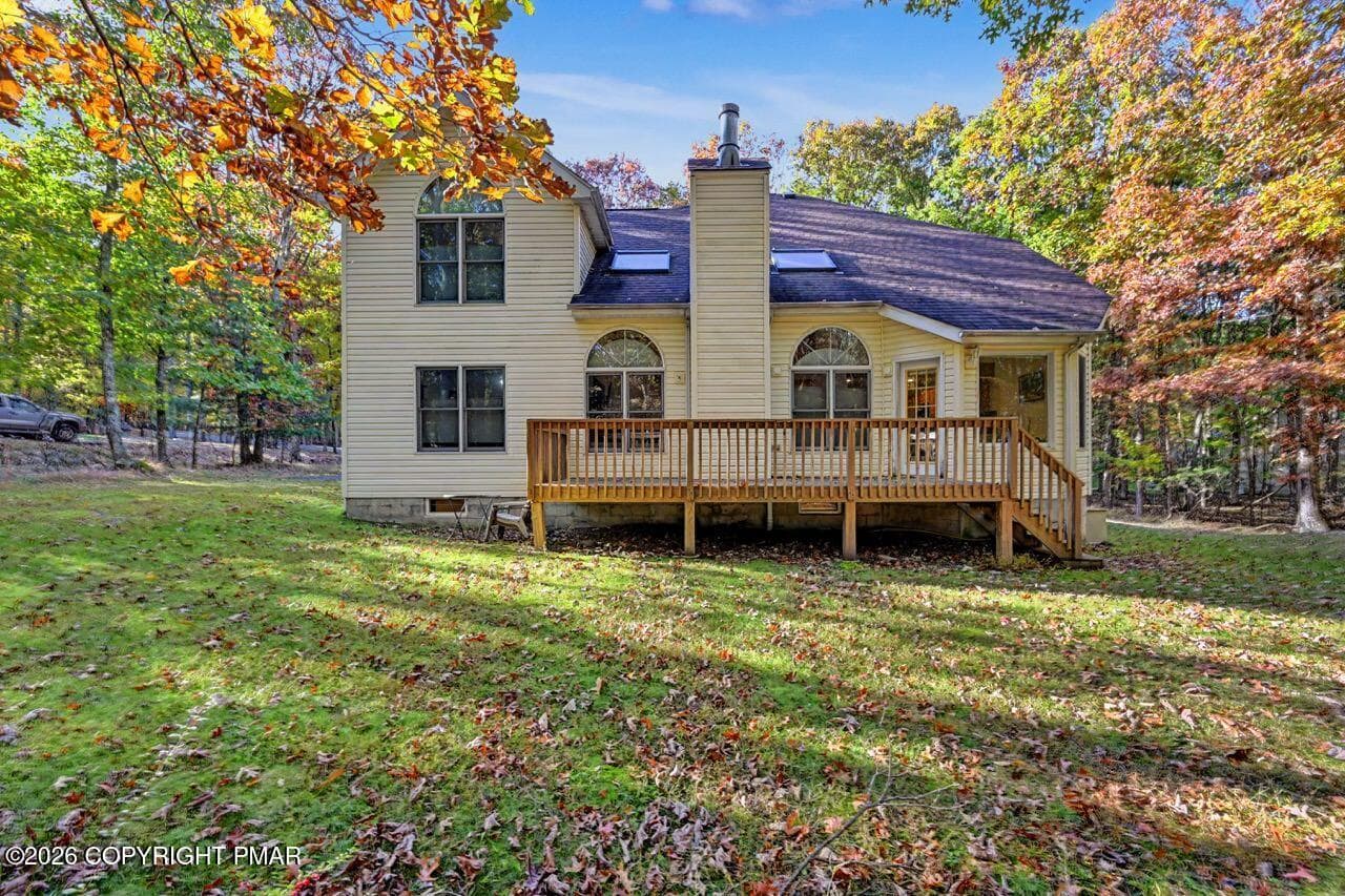 256 Pin Oak Rd 83 Large - 256 Pin Oak Road, Stroudsburg, PA 18360