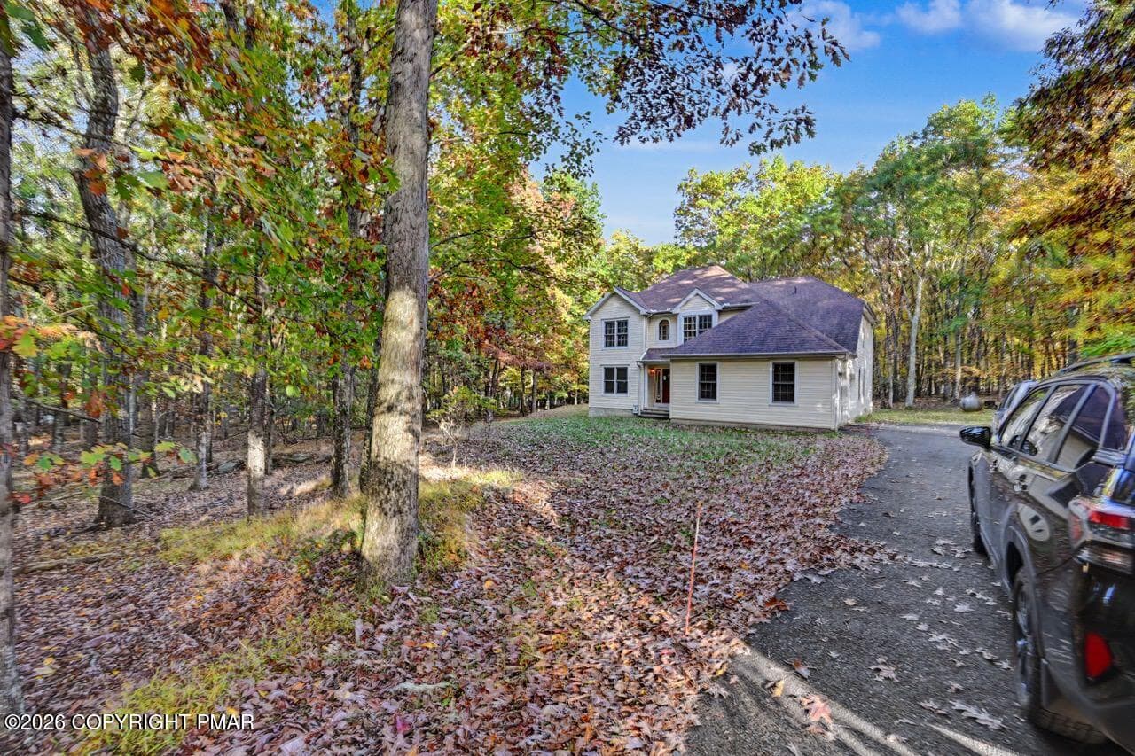 256 Pin Oak Rd 86 Large - 256 Pin Oak Road, Stroudsburg, PA 18360