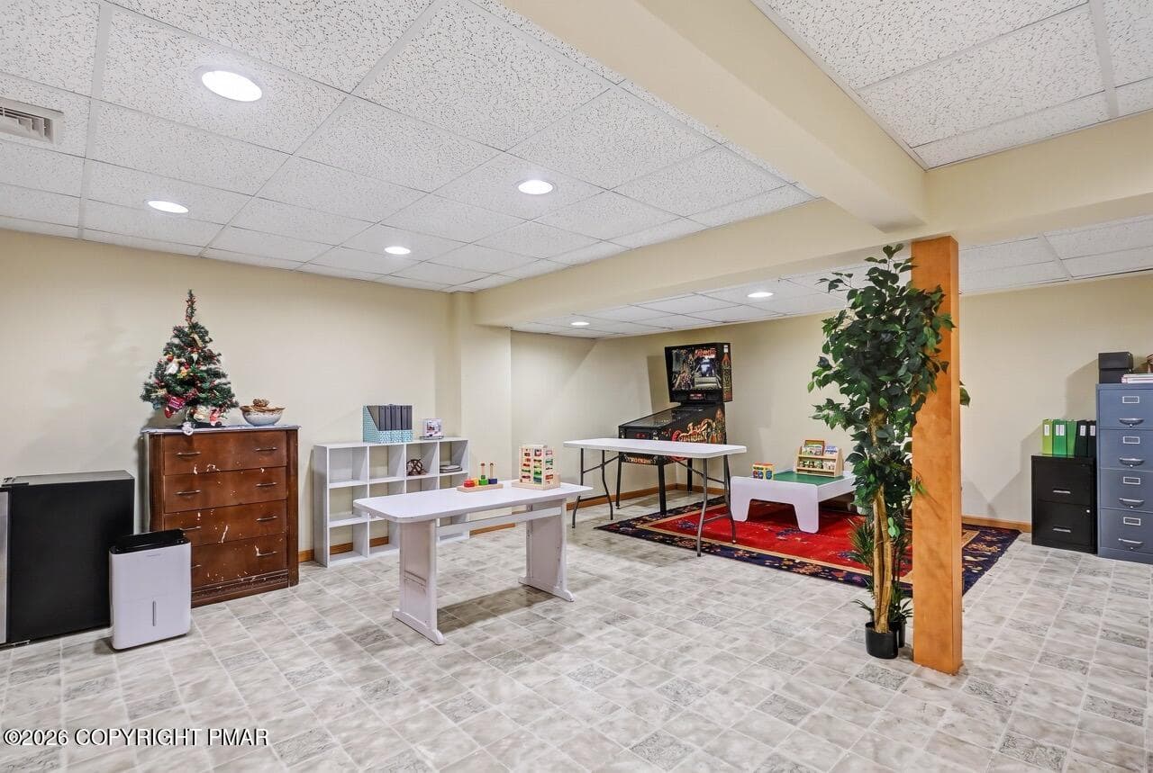 256 Pin Oak Rd 69-enhanced-1792642646566 - 256 Pin Oak Road, Stroudsburg, PA 18360