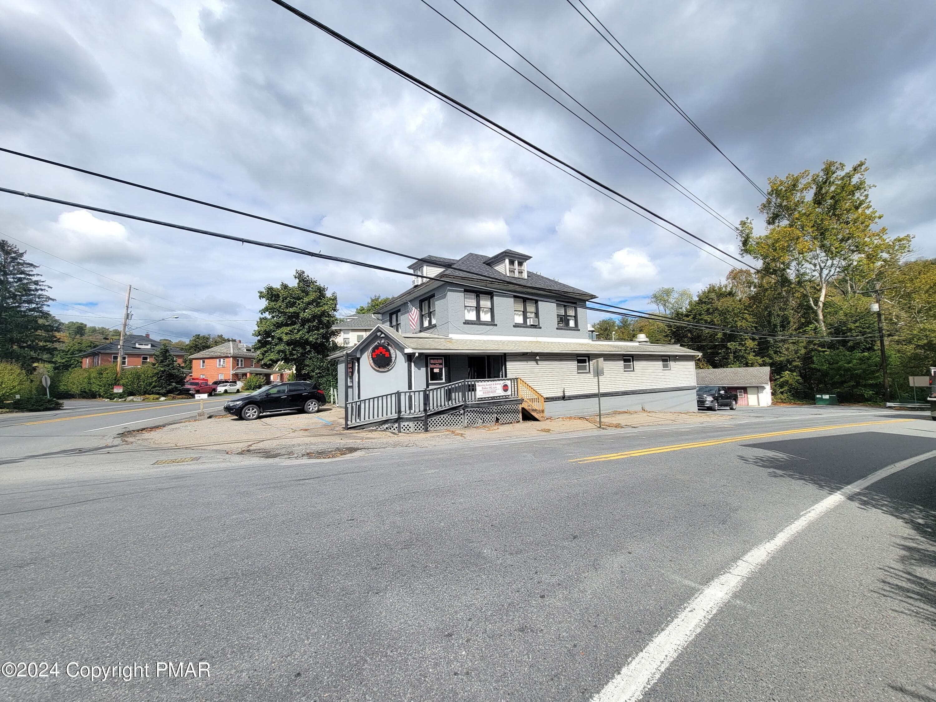 6618 S Delaware Drive, Bangor, PA 18013