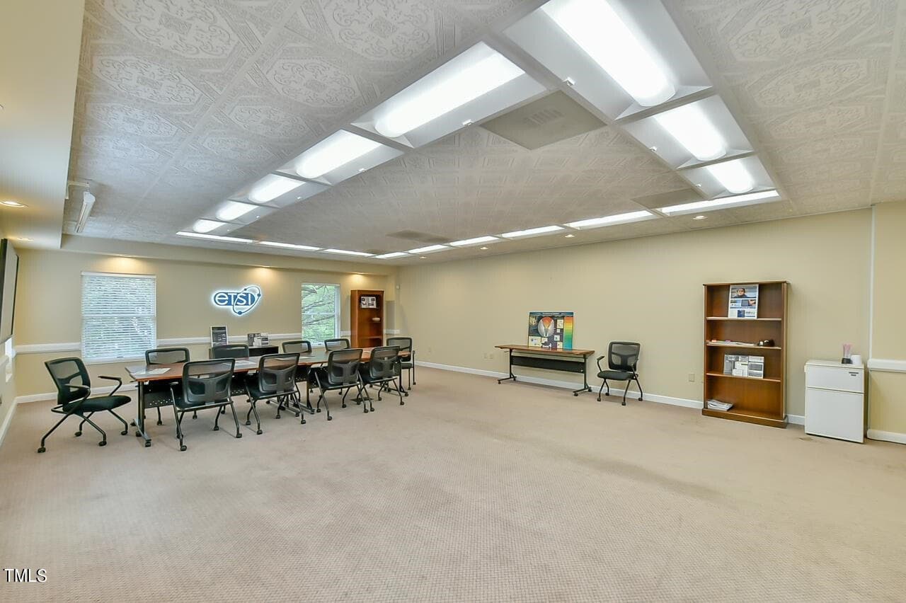 Silver Cedar 6 - 300 Silver Cedar Court, Chapel Hill, NC 27514, Chapel Hill