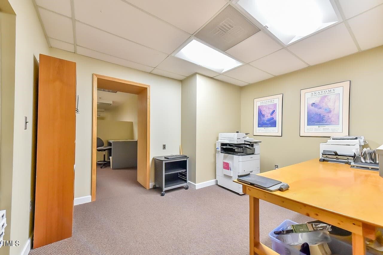 Silver Cedar 11 - 300 Silver Cedar Court, Chapel Hill, NC 27514, Chapel Hill