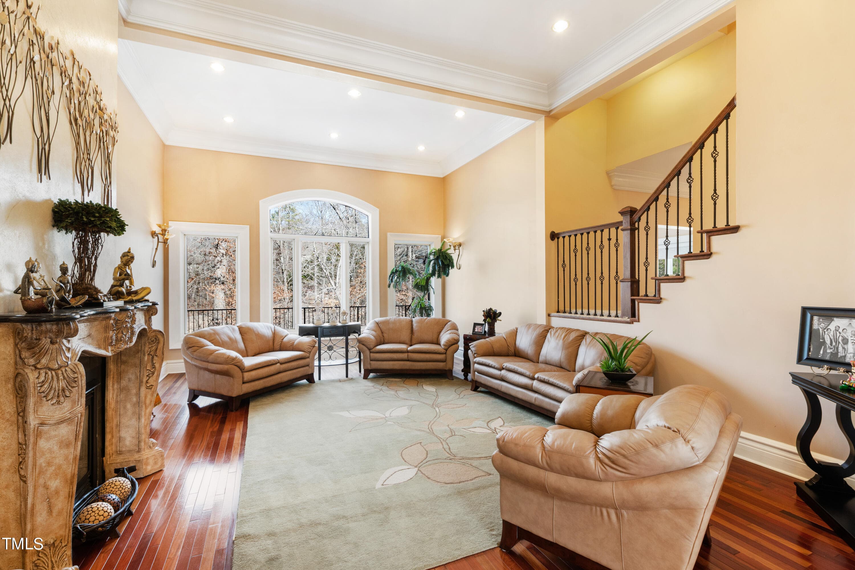 Living - 40002 Worth, Chapel Hill, NC 27517, Chapel Hill