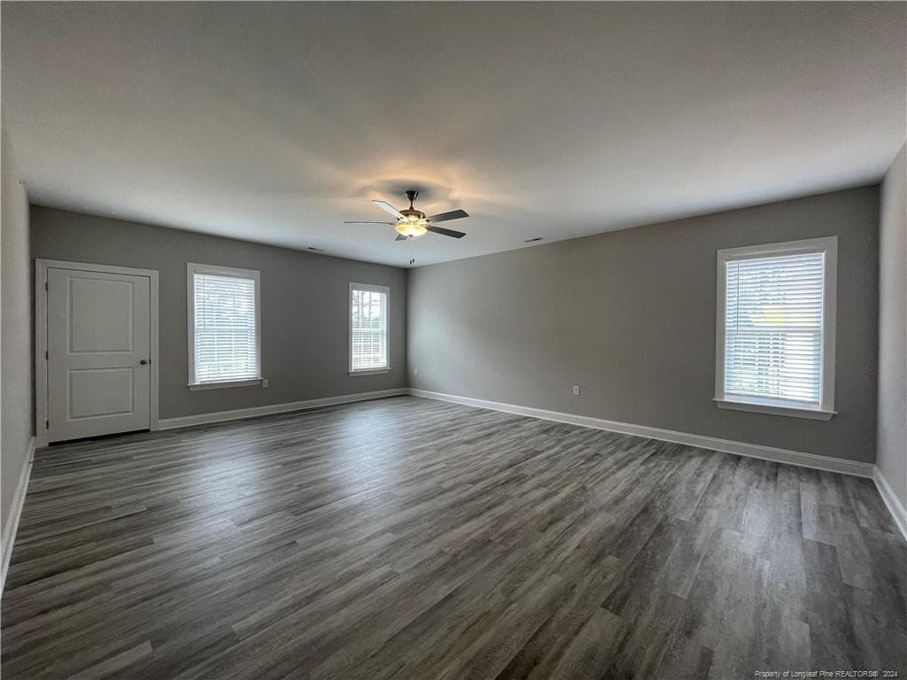 Photo 3 - 240 Gallery Drive 304, Spring Lake, NC 28390