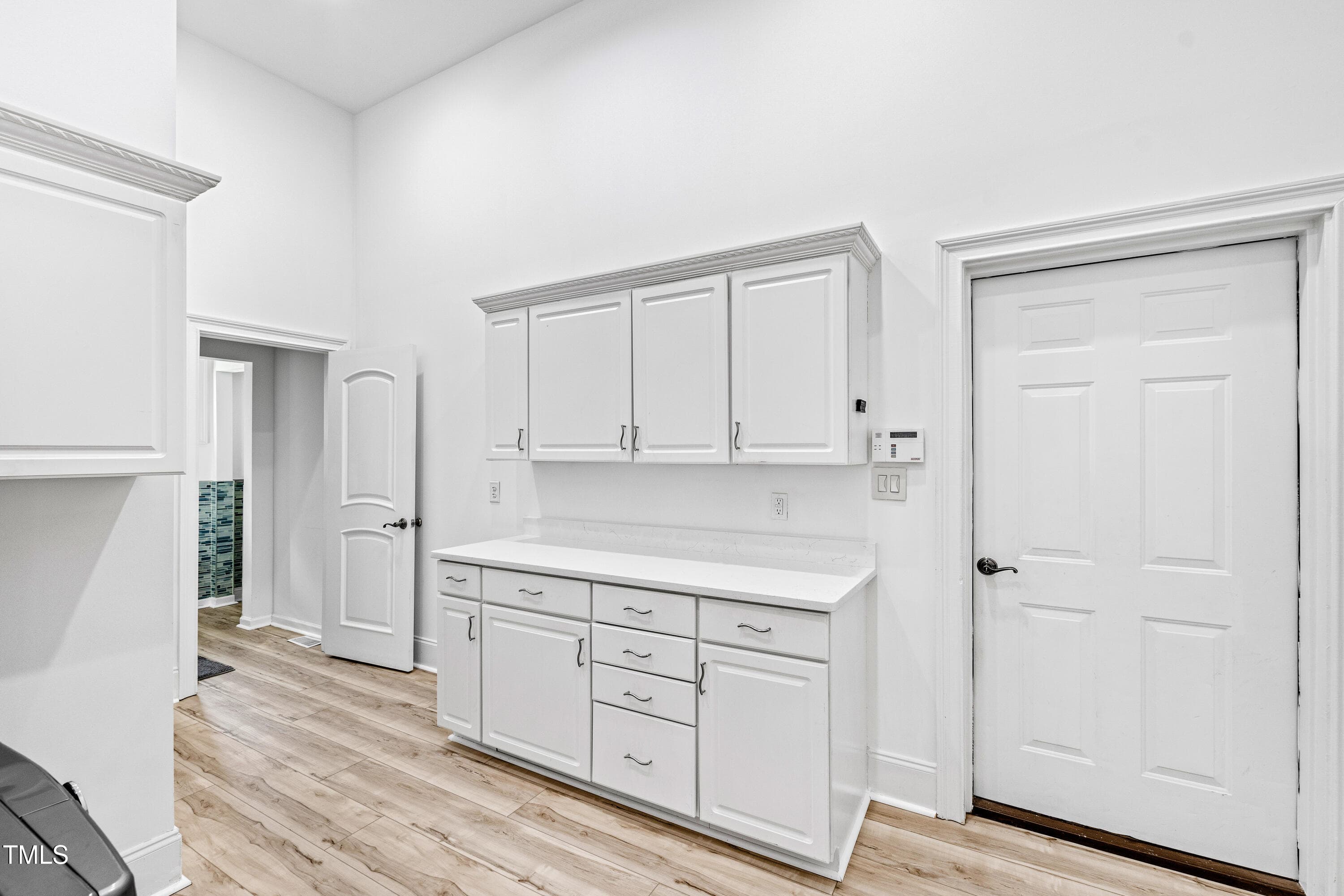 Worth-17 - 40002 Worth, Chapel Hill, NC 27517, Chapel Hill