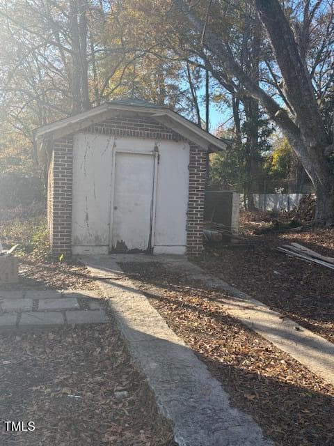IMG_1986 - 201 W Highland Avenue, Kinston, NC 28501