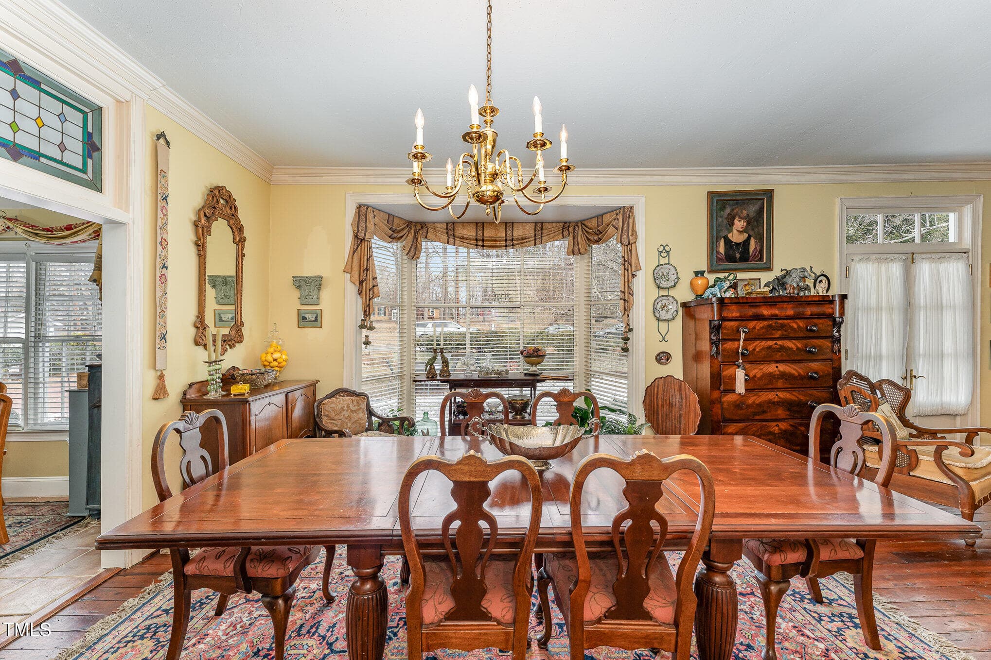 Dining Room - 110 E Orange Street, Hillsborough, NC 27278, Hillsborough